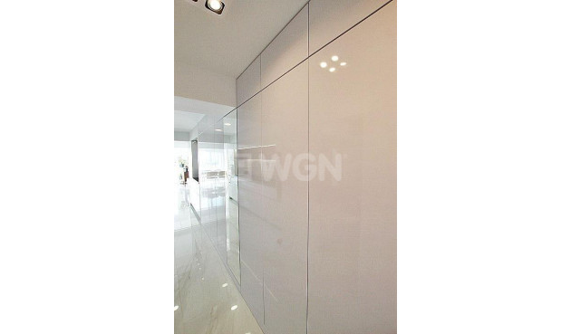 Reventa - Apartamento / piso - Torrevieja