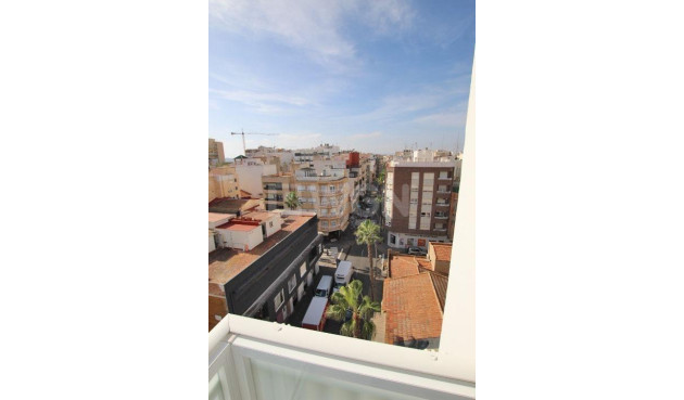 Reventa - Apartamento / piso - Torrevieja