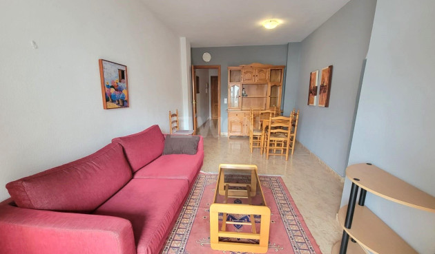 Odsprzedaż - Mieszkanie w bloku - Torrevieja - Playa del Cura