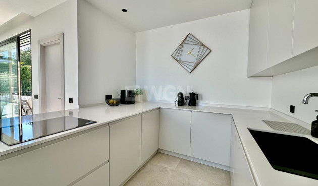 Odsprzedaż - Villa - Orihuela - Las Colinas Golf