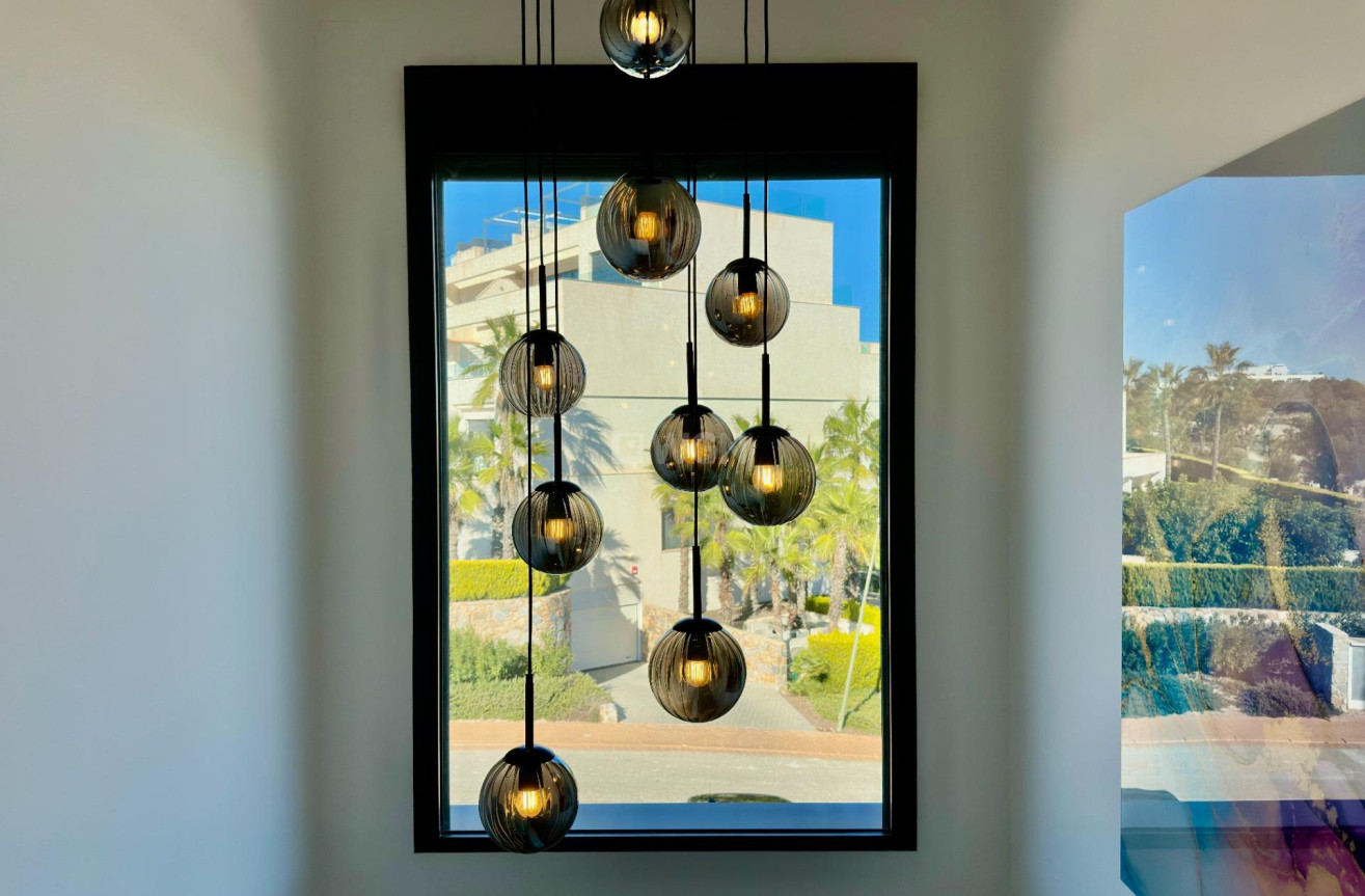 Odsprzedaż - Villa - Orihuela - Las Colinas Golf