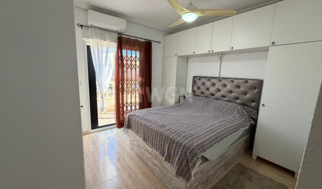 Odsprzedaż - Kamienica - Orihuela Costa - Costa Blanca