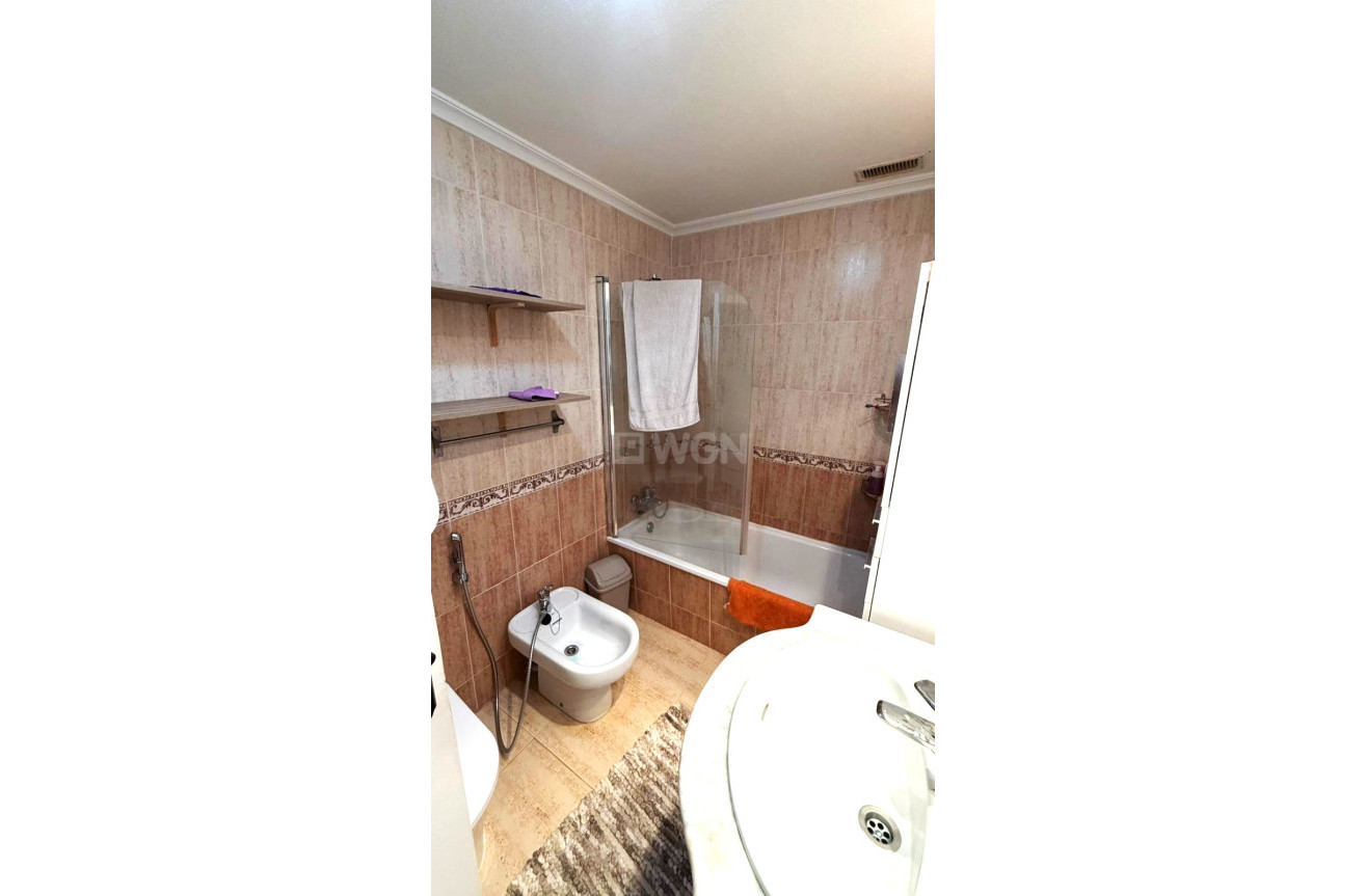 Odsprzedaż - Kamienica - Orihuela Costa - Costa Blanca