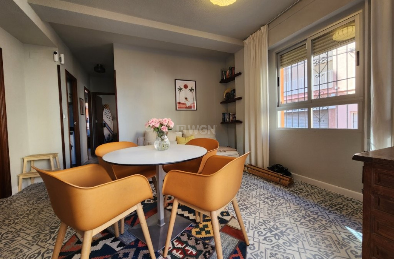 Odsprzedaż - Mieszkanie w bloku - La Mata - Costa Blanca