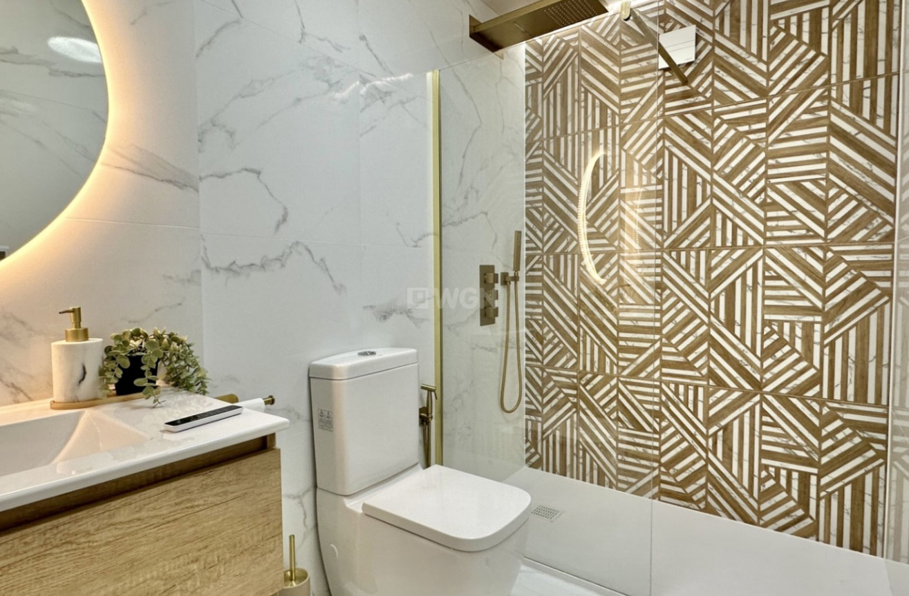 Odsprzedaż - Mieszkanie w bloku - Orihuela Costa - Costa Blanca