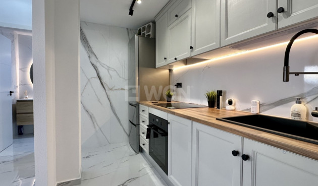 Odsprzedaż - Mieszkanie w bloku - Orihuela Costa - Costa Blanca