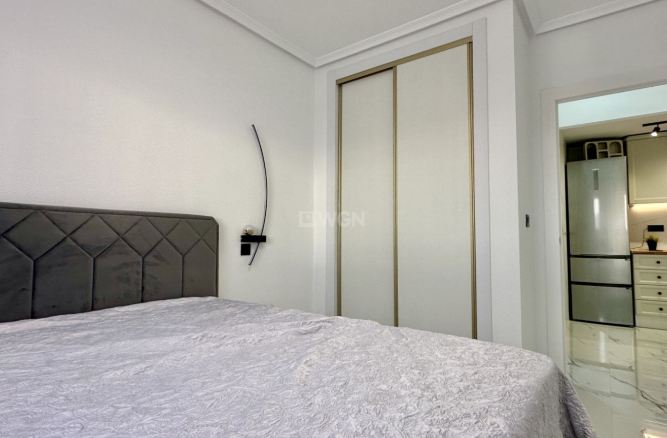 Odsprzedaż - Mieszkanie w bloku - Orihuela Costa - Costa Blanca