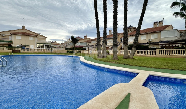 Odsprzedaż - Mieszkanie w bloku - Orihuela Costa - Costa Blanca