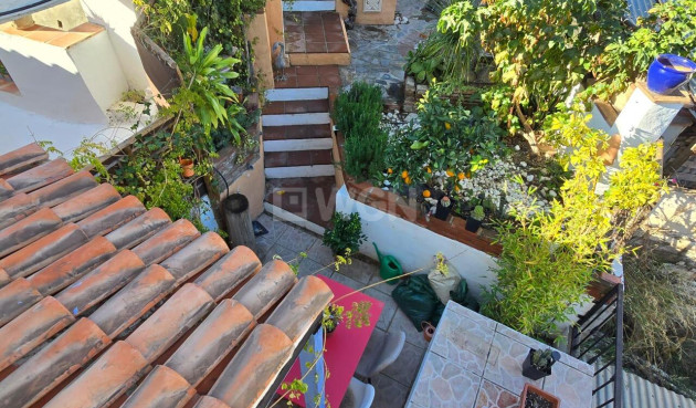 Odsprzedaż - Kamienica - Vinuela - Inland