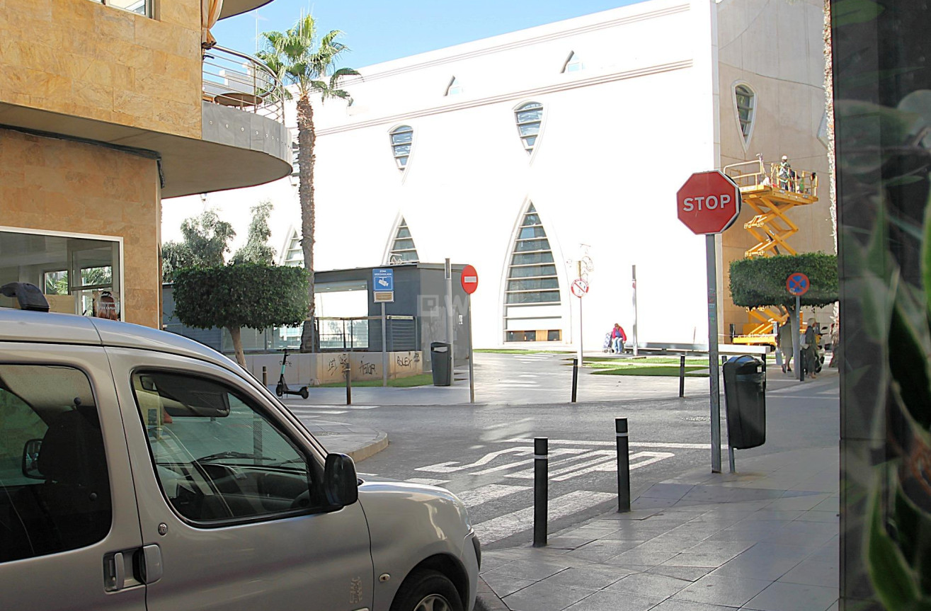 Odsprzedaż - Reklama w telewizji - Torrevieja - Las Piscinas Naturales
