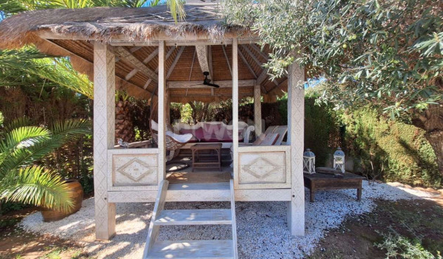 Odsprzedaż - Villa - Jávea - Costa Blanca