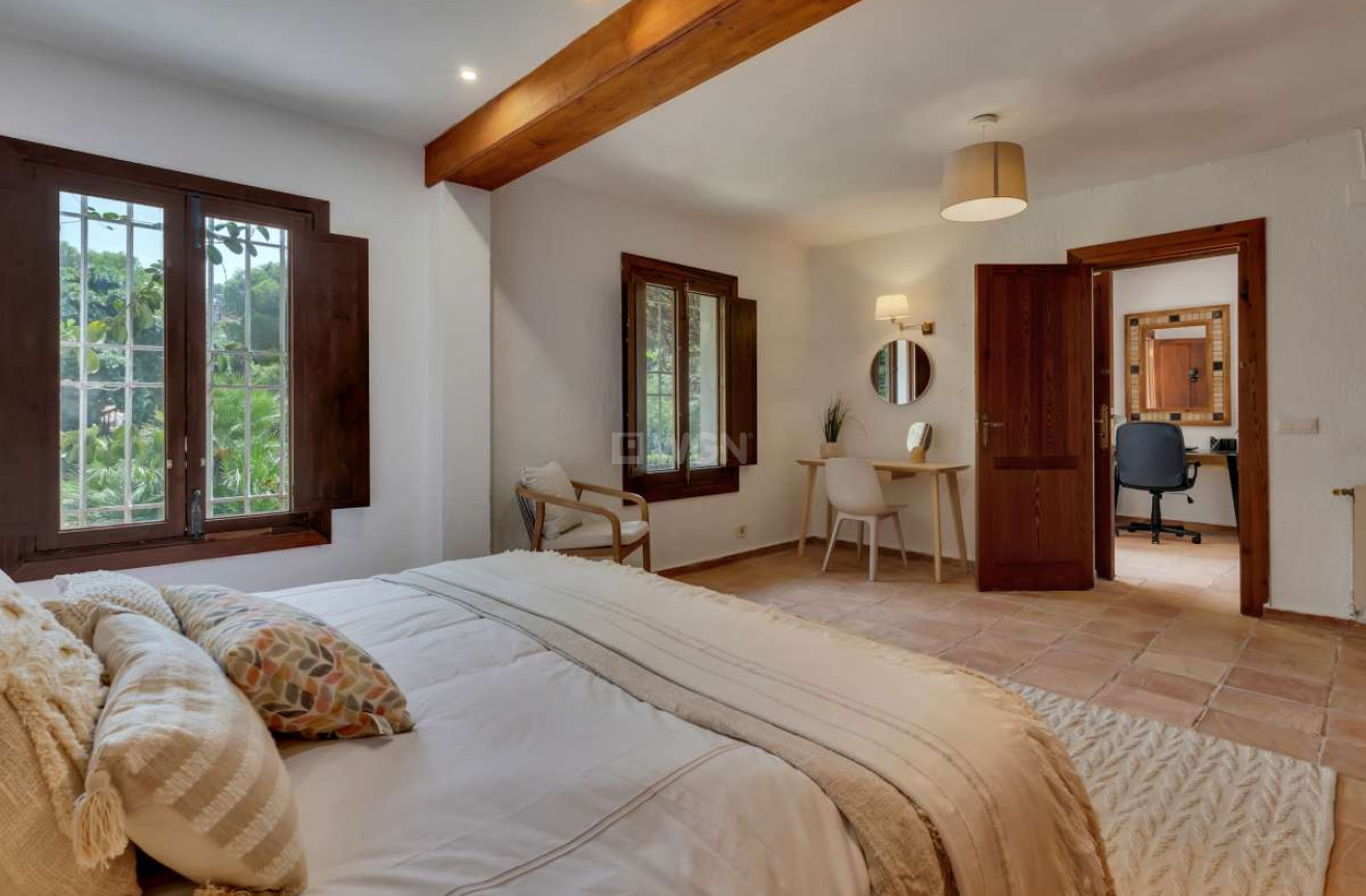 Odsprzedaż - Villa - Jávea - Costa Blanca