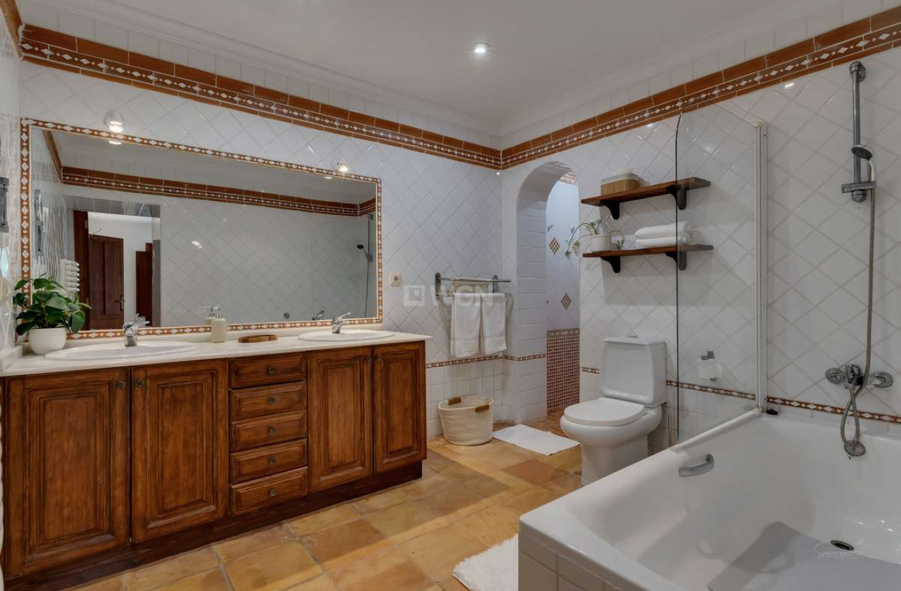 Odsprzedaż - Villa - Jávea - Costa Blanca