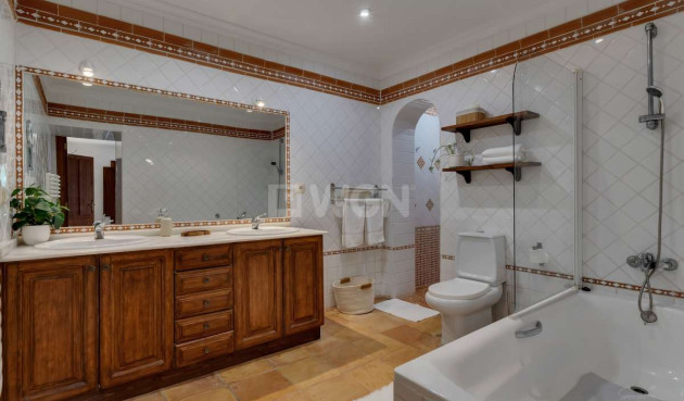 Odsprzedaż - Villa - Jávea - Costa Blanca