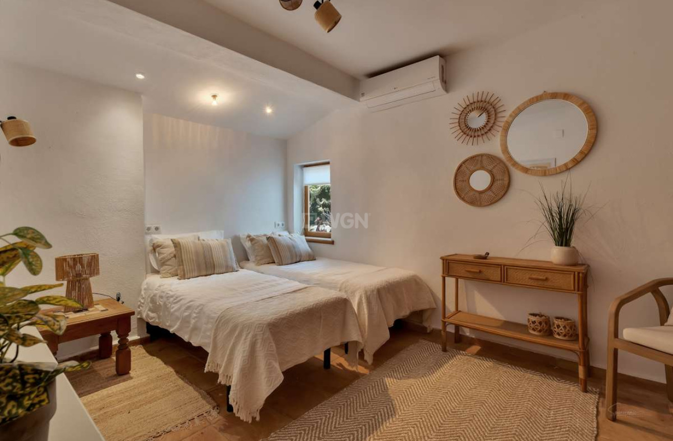 Odsprzedaż - Villa - Jávea - Costa Blanca