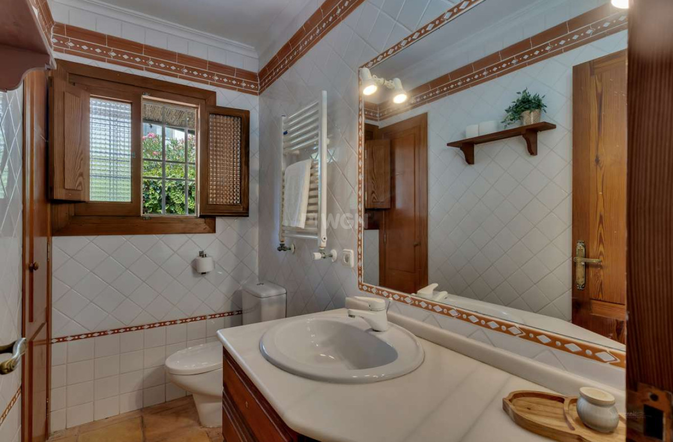 Odsprzedaż - Villa - Jávea - Costa Blanca