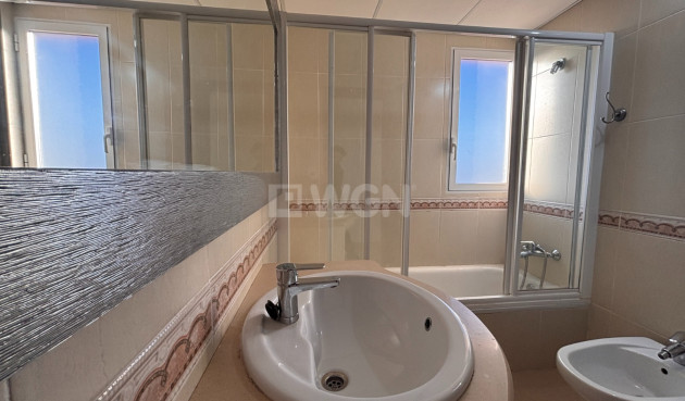 Odsprzedaż - Mieszkanie w bloku - Guardamar del Segura - Costa Blanca