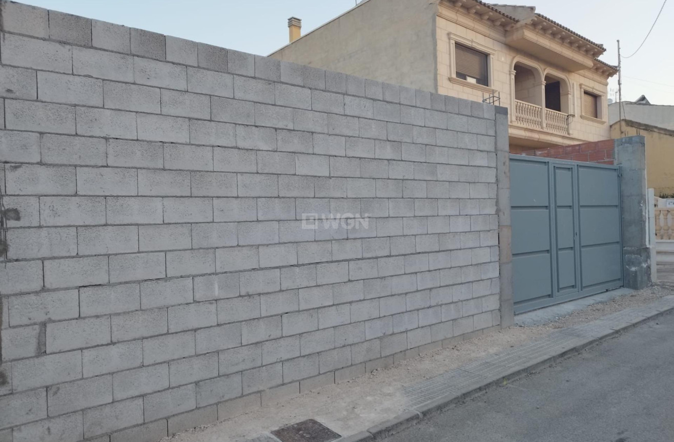 Odsprzedaż - Działka / Grunt - Benferri