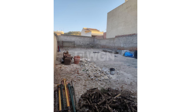 Odsprzedaż - Działka / Grunt - Benferri