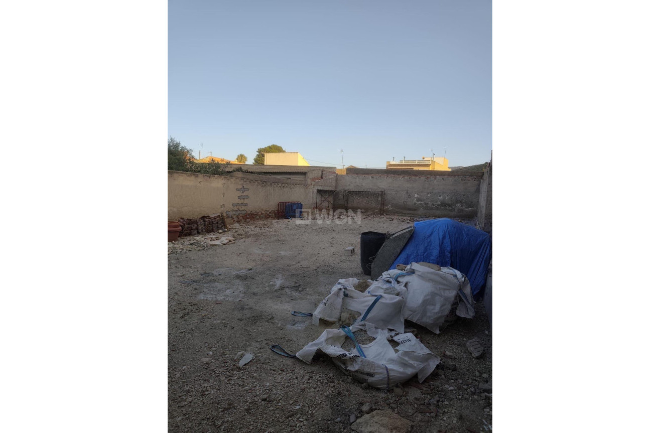 Odsprzedaż - Działka / Grunt - Benferri