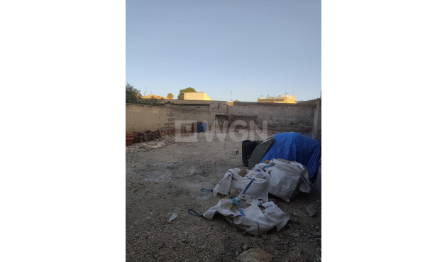 Odsprzedaż - Działka / Grunt - Benferri