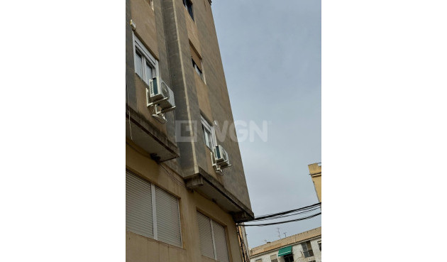 Odsprzedaż - Mieszkanie w bloku - Orihuela - Orihuela Ciudad