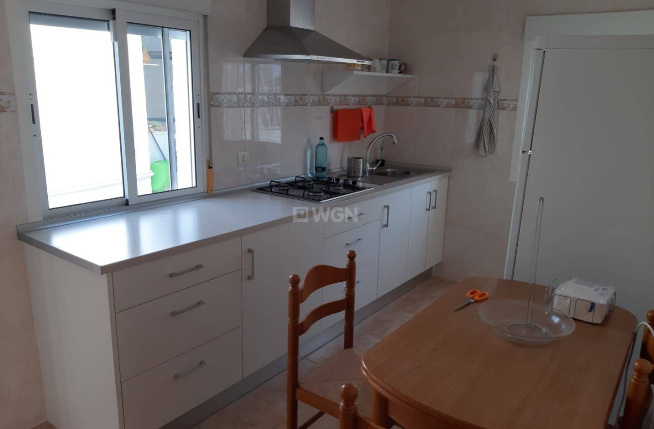 Odsprzedaż - Kamienica - Santiago de la ribera - Centro