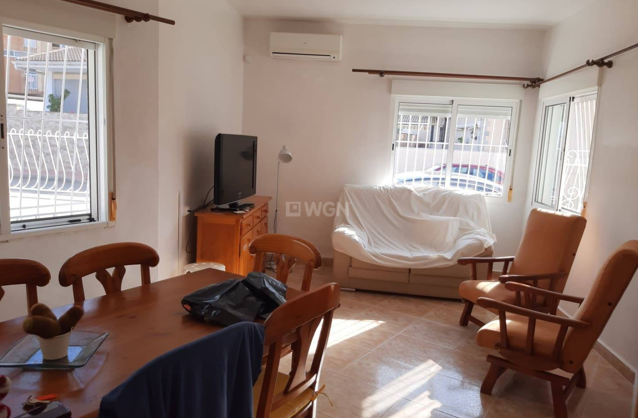 Odsprzedaż - Kamienica - Santiago de la ribera - Centro