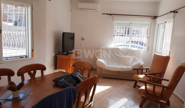 Odsprzedaż - Kamienica - Santiago de la ribera - Centro