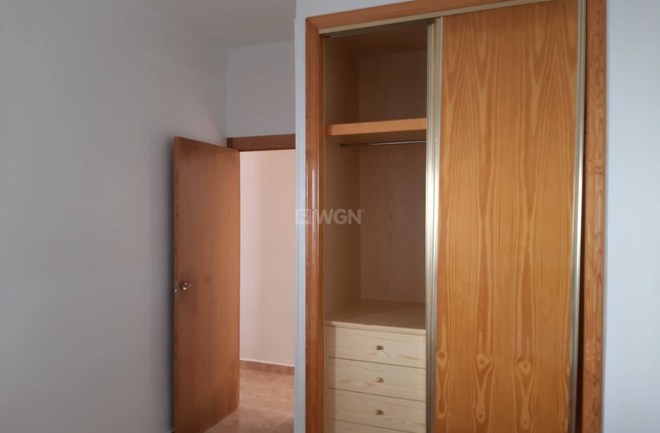 Odsprzedaż - Kamienica - Santiago de la ribera - Centro