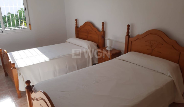 Odsprzedaż - Kamienica - Santiago de la ribera - Centro