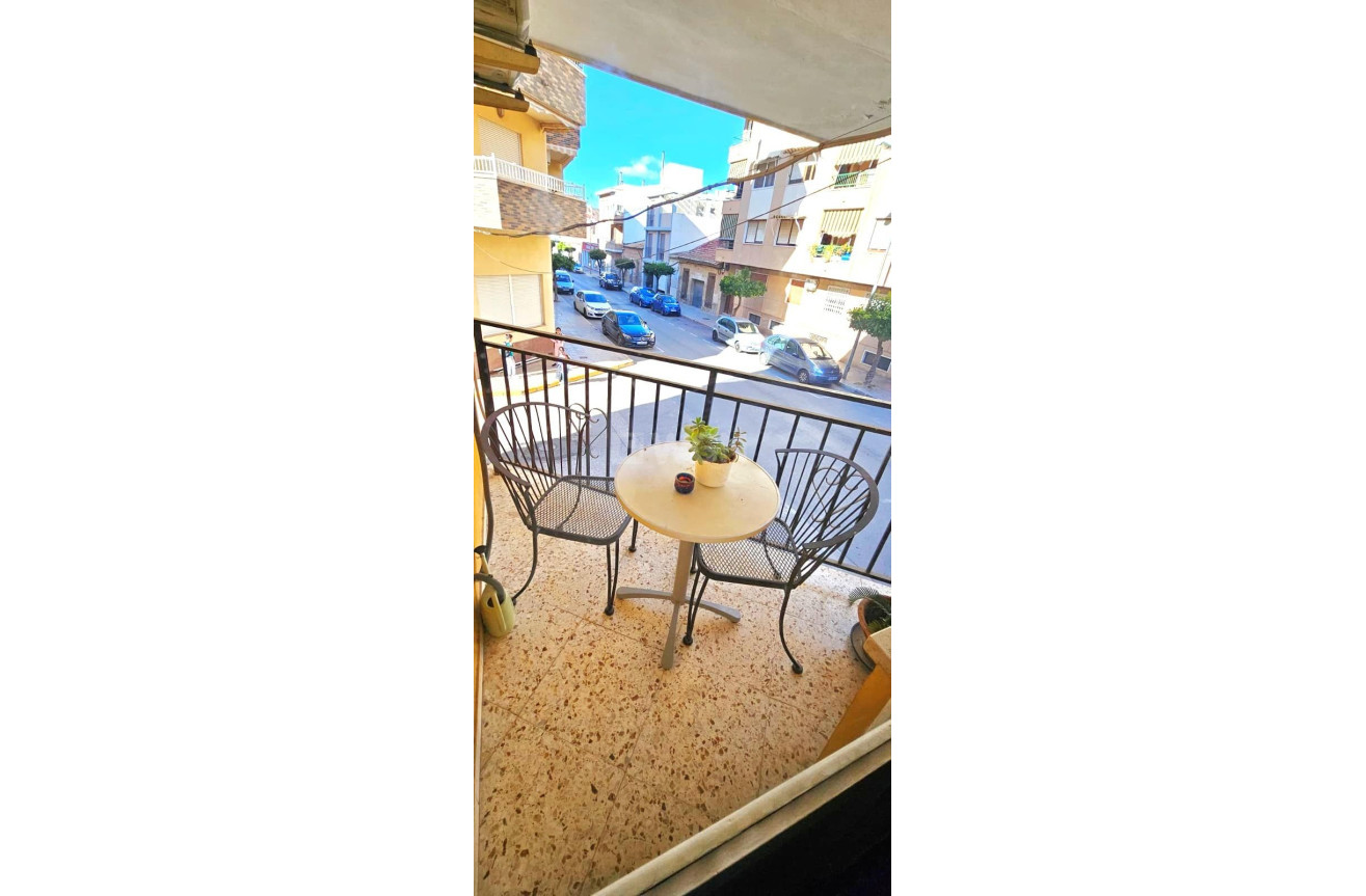 Odsprzedaż - Mieszkanie w bloku - Bigastro - Comunidad Valenciana