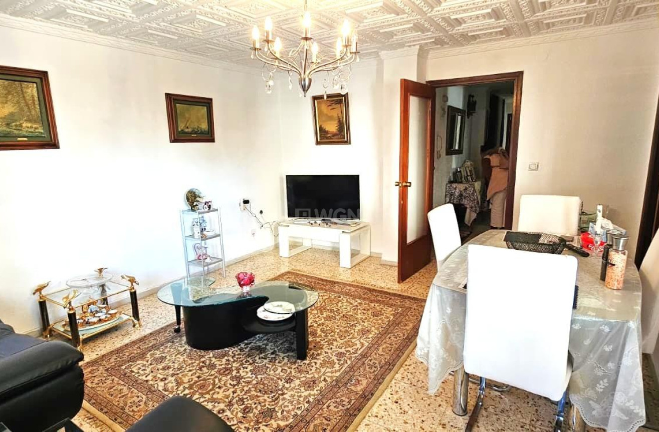 Odsprzedaż - Mieszkanie w bloku - Bigastro - Comunidad Valenciana