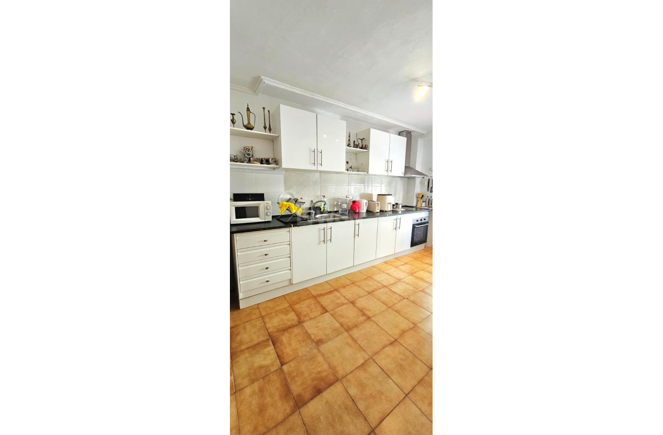 Odsprzedaż - Mieszkanie w bloku - Bigastro - Comunidad Valenciana