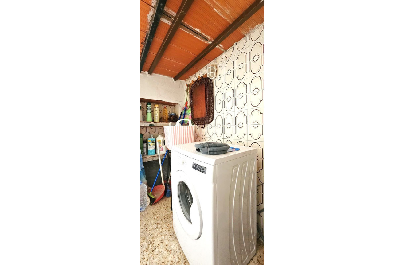 Odsprzedaż - Mieszkanie w bloku - Bigastro - Comunidad Valenciana