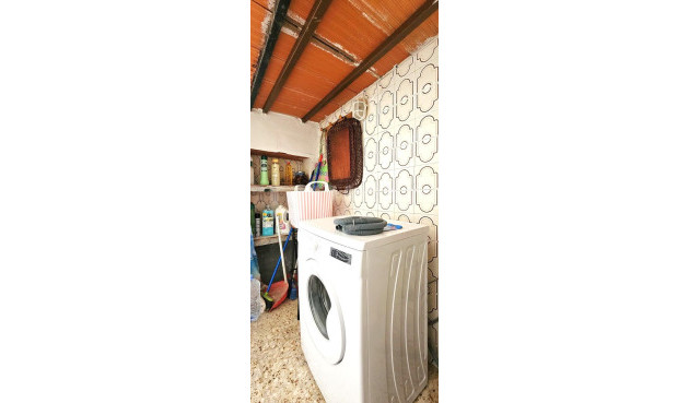 Odsprzedaż - Mieszkanie w bloku - Bigastro - Comunidad Valenciana