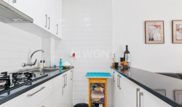 Odsprzedaż - Kamienica - Torrevieja - Costa Blanca