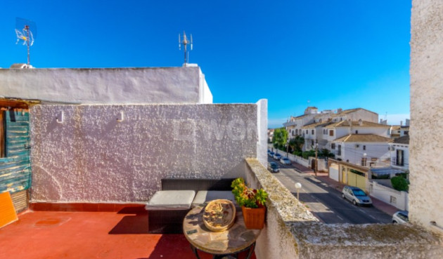 Odsprzedaż - Kamienica - Torrevieja - Costa Blanca