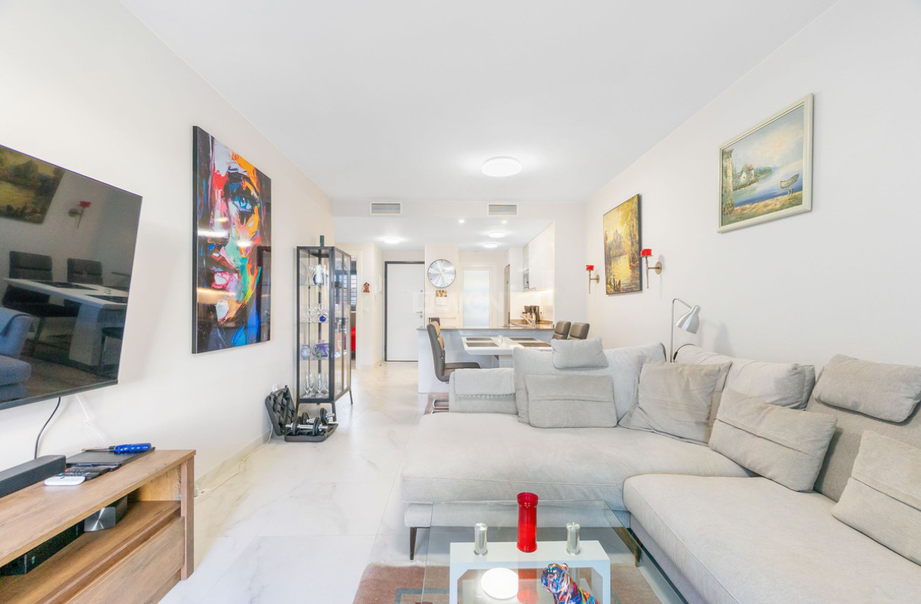 Odsprzedaż - Mieszkanie w bloku - Playa Flamenca - Flamenca Village