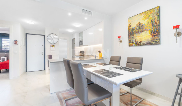 Odsprzedaż - Mieszkanie w bloku - Playa Flamenca - Flamenca Village