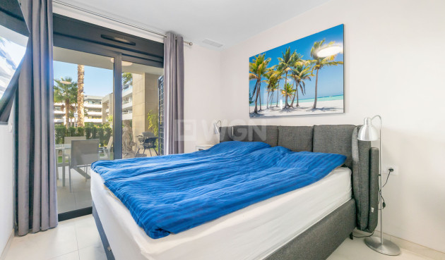 Odsprzedaż - Mieszkanie w bloku - Playa Flamenca - Flamenca Village