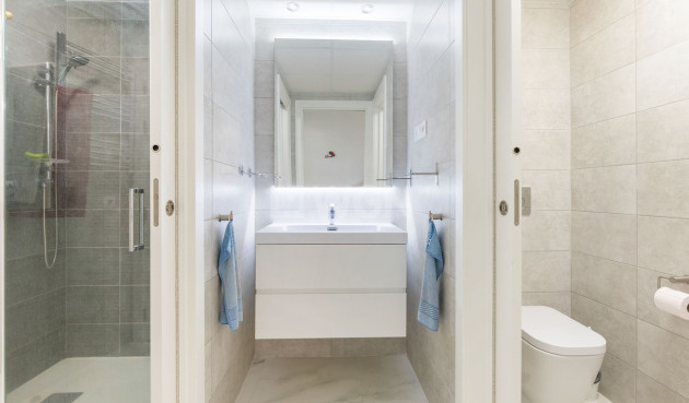 Odsprzedaż - Mieszkanie w bloku - Playa Flamenca - Flamenca Village