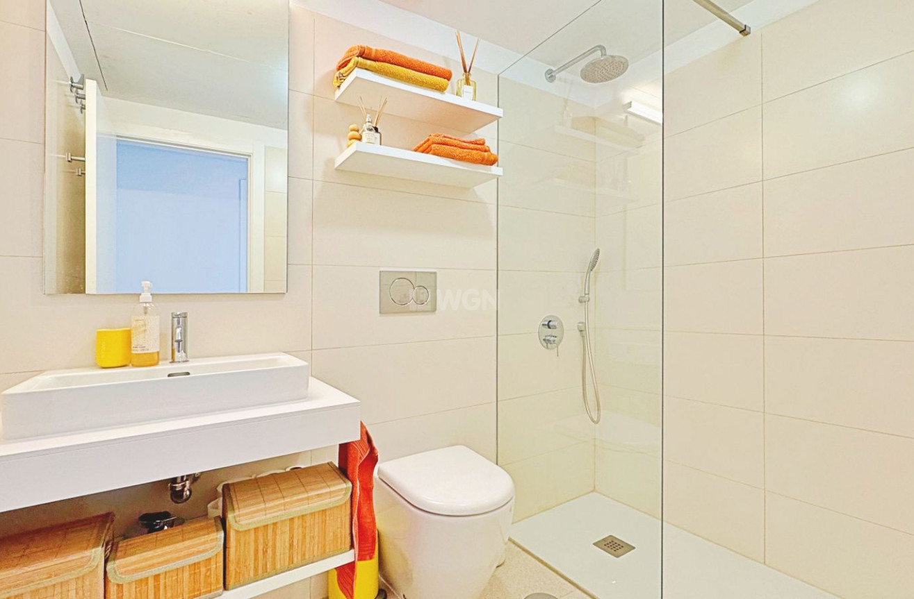 Odsprzedaż - Daszek - Torrevieja - Costa Blanca