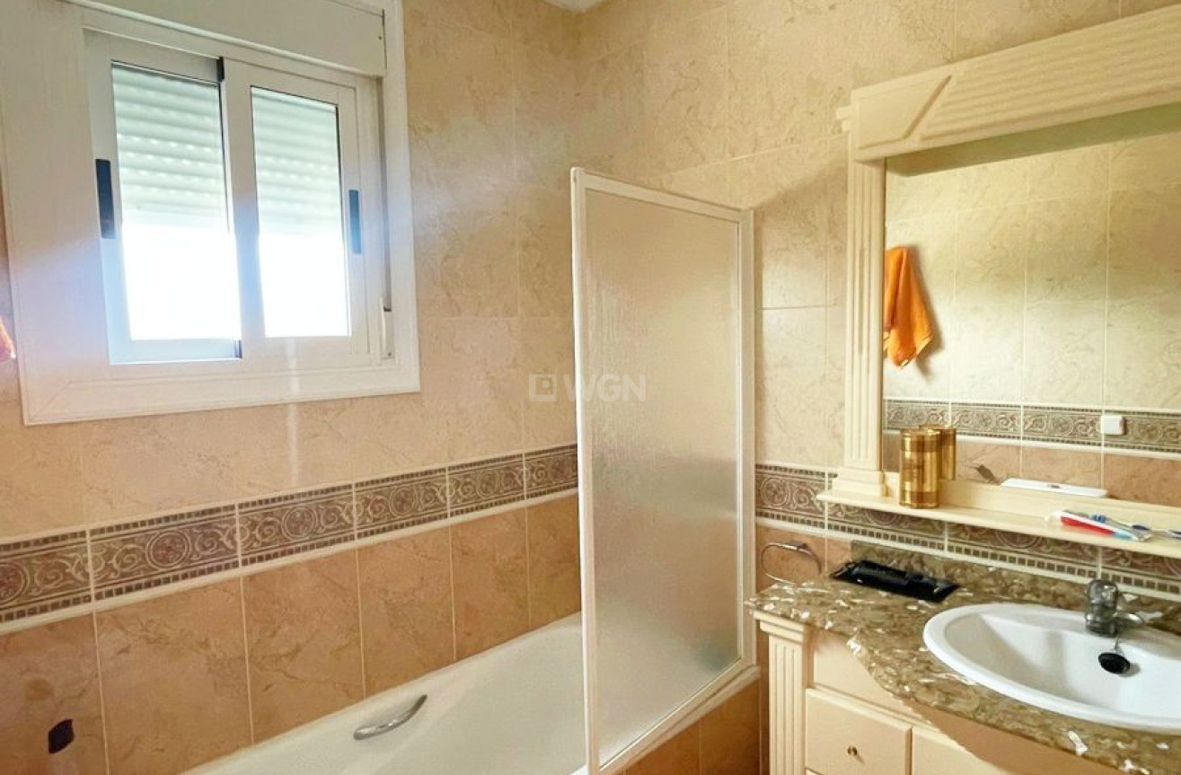 Odsprzedaż - Villa - Daya Vieja - Costa Blanca