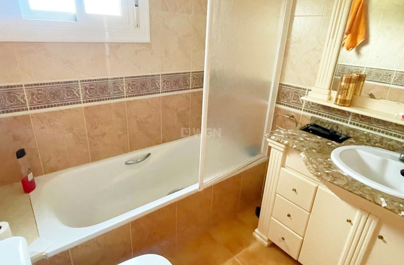 Odsprzedaż - Villa - Daya Vieja - Costa Blanca