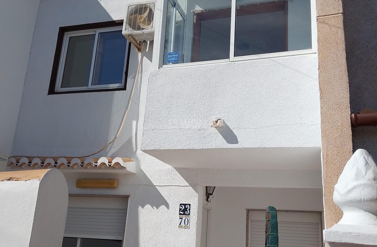 Odsprzedaż - Kamienica - Torrevieja - Los Balcones