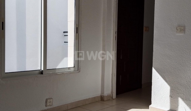 Odsprzedaż - Kamienica - Torrevieja - Los Balcones