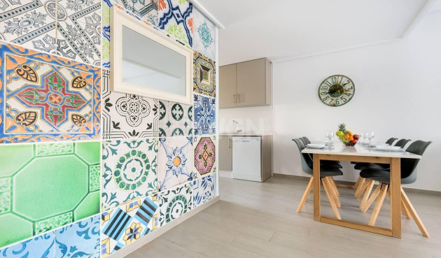 Odsprzedaż - Mieszkanie w bloku - Pilar de la Horadada - Torre De La Horadada