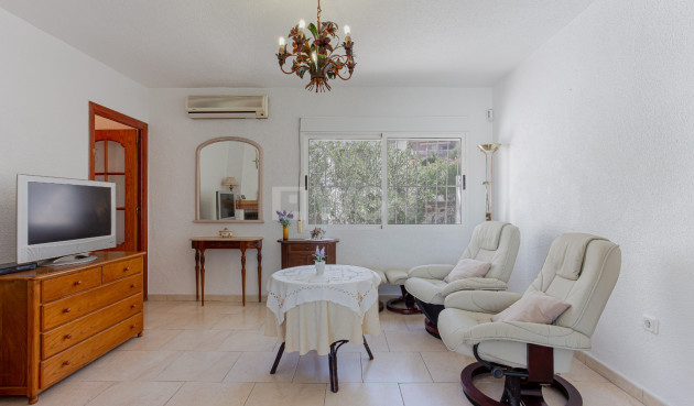 Odsprzedaż - Villa - Torrevieja - Costa Blanca