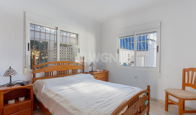 Odsprzedaż - Villa - Torrevieja - Costa Blanca